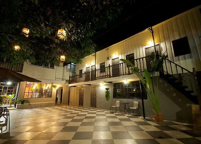 Nacornhostel Nil * 방콕